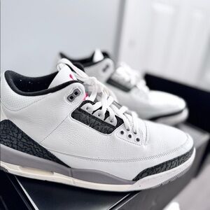 Air jordan’s perfect condition size 13